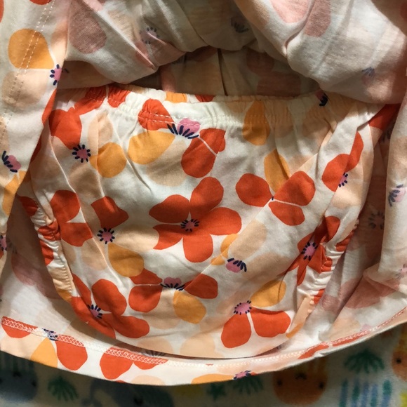 Carter’s 3-pc Infant Girls Set Final Price - Picture 3 of 15